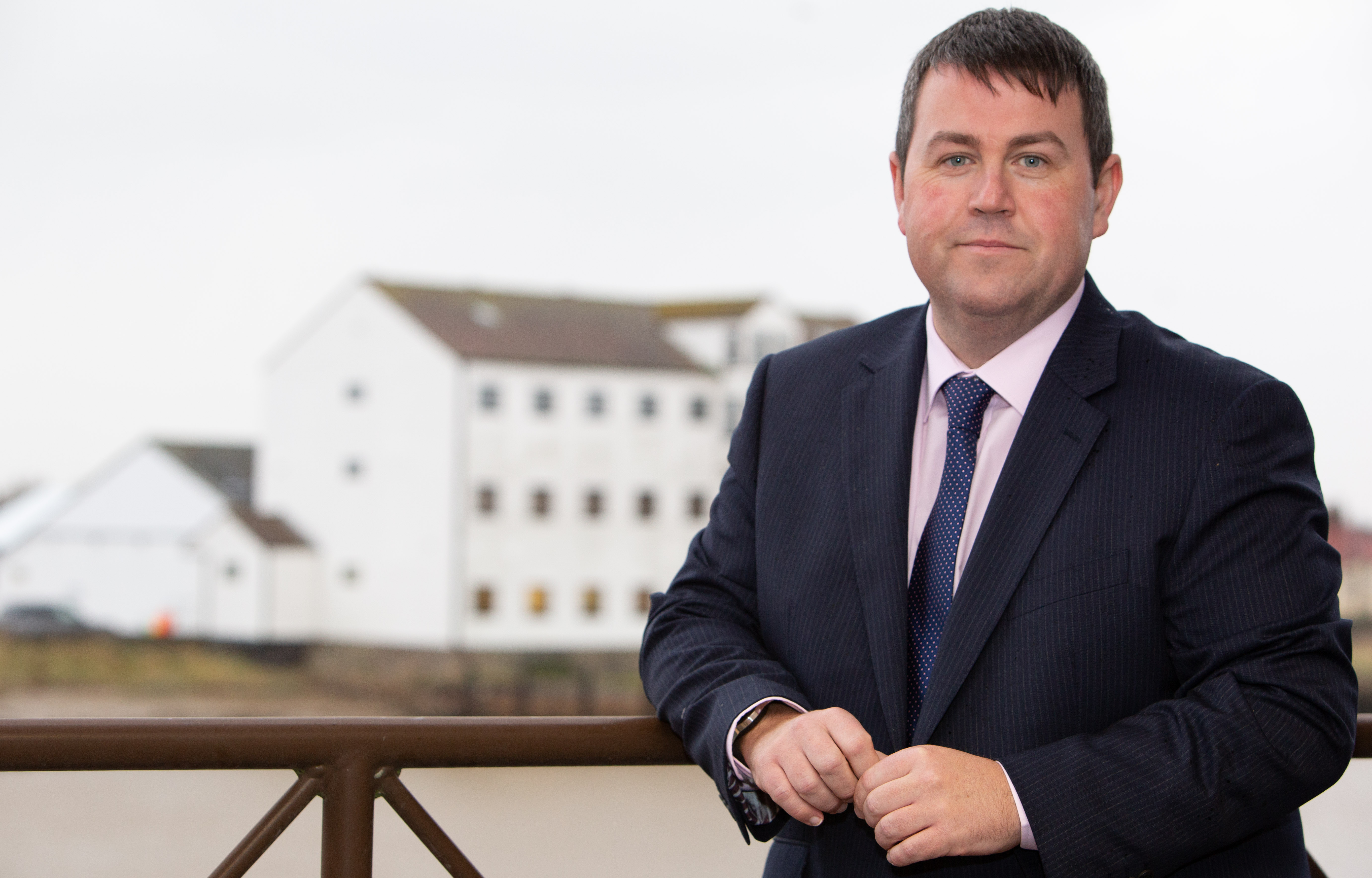 Scott Hansell, Financial Adviser
